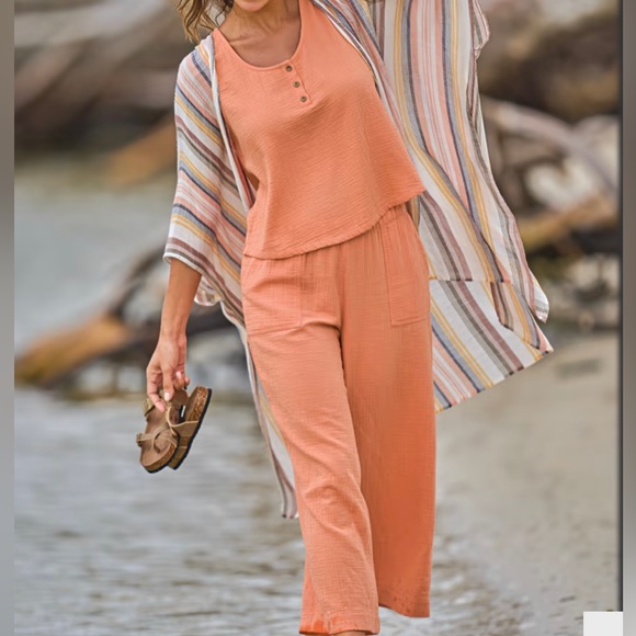 NEW Natural Reflections® Double Cloth Set- Henley Tank Top & Wide-Leg Crop Pants - Picture 1 of 7